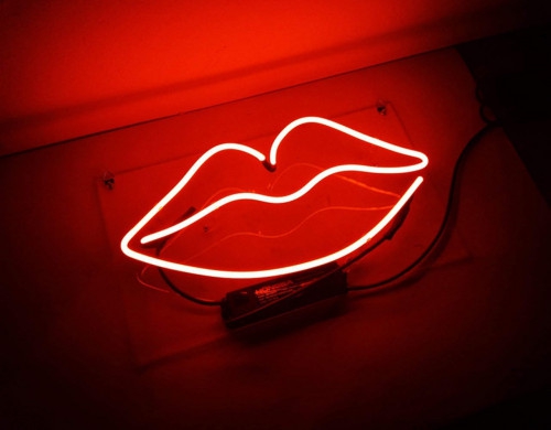 Lips Neonskylt