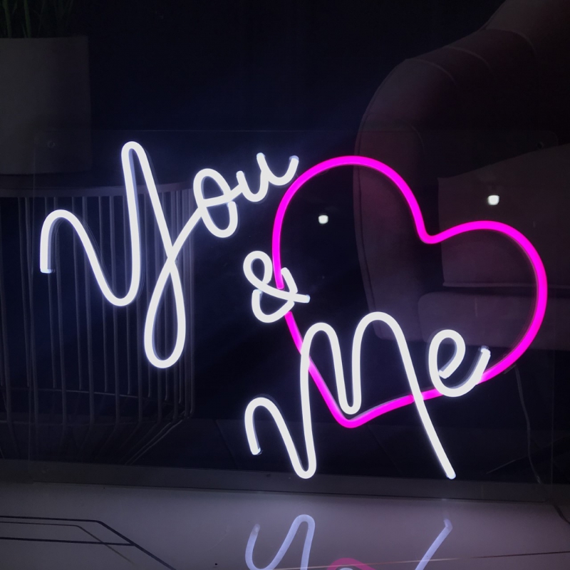 You and me love Neonskylt
