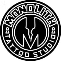 Custom Monolith Tattoo Studio Logo 1 Neonskylt