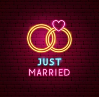 Just Married Rings Neonskylt