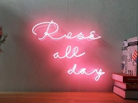 Rose all day Neonskylt